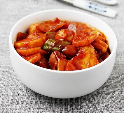 韩国料理三大宝：泡菜、大酱和酱缸