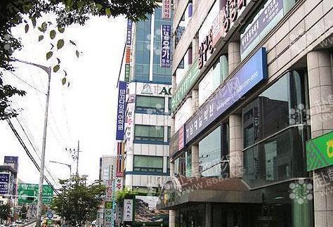 滥用毒品麻醉剂 韩“整容街”遭调查