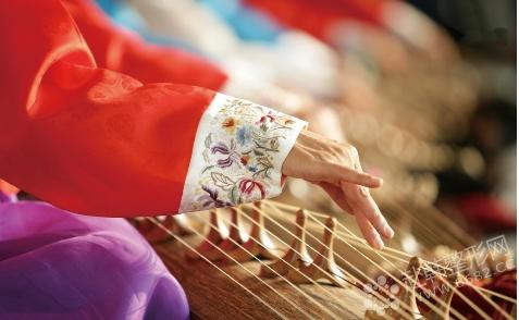 韩国的传统乐器：伽倻琴
