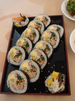 韩国美食详细做法——金枪鱼紫菜包饭