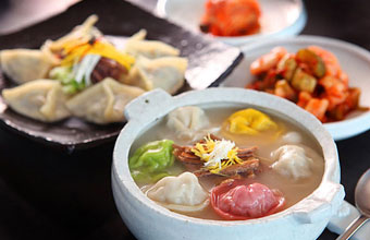 韩国美食之首尔紫霞手工饺子
